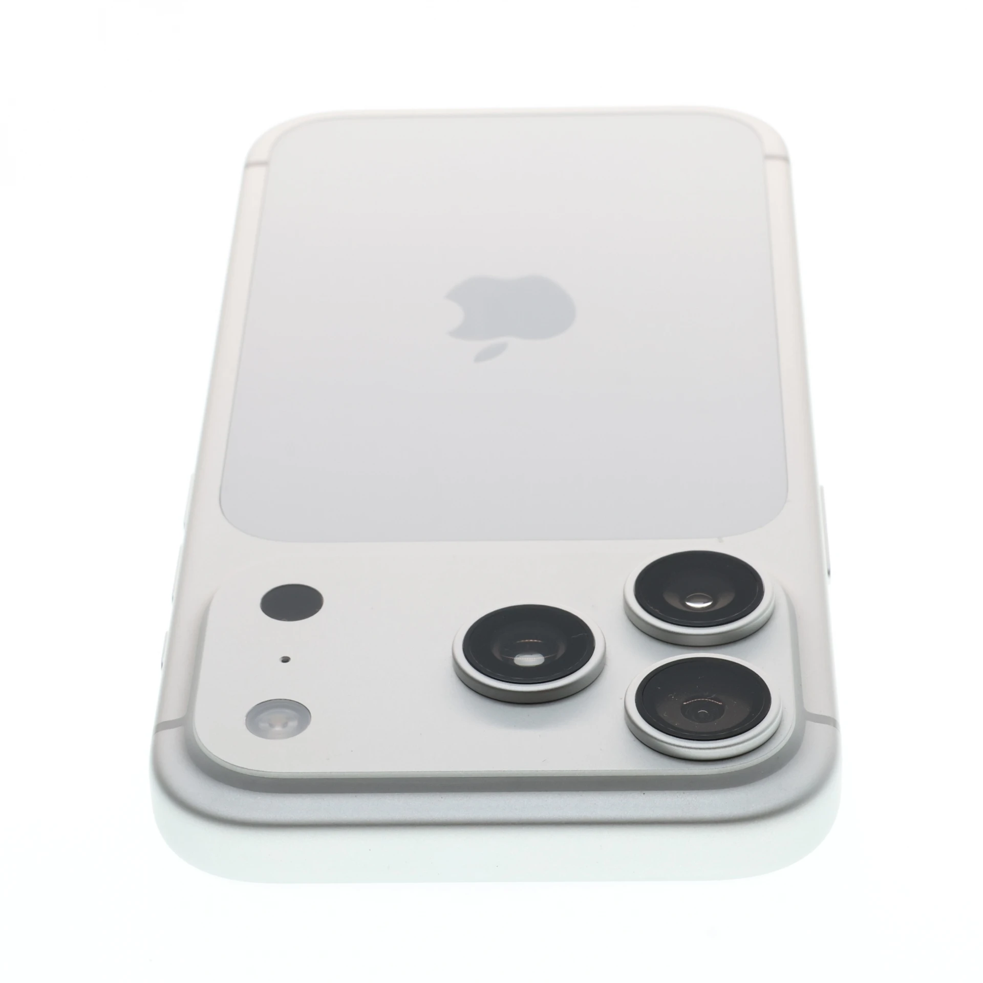 Apple iPhone 17 Pro 256 GB, Silver, A+ – 6. kép