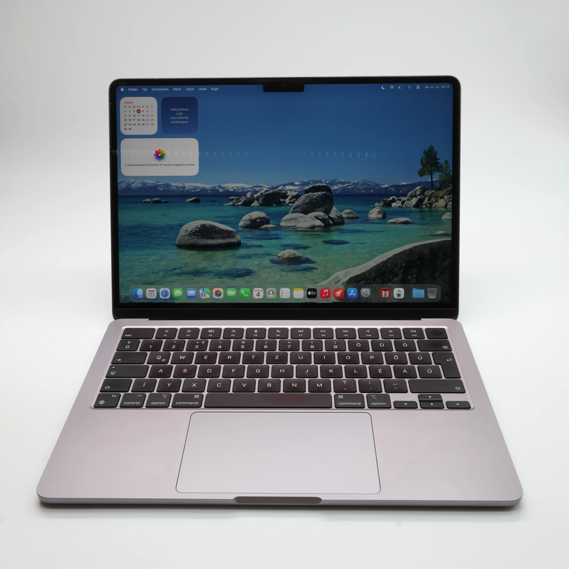 Apple MacBook Air M3 2024 13" HUN, 256 GB, Space Gray, 8 GB, A+