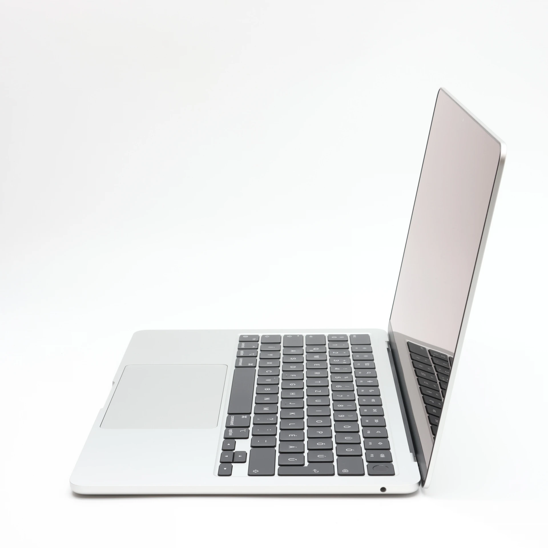 Apple MacBook Air 13″ 2022 HUN, 256 GB, Silver, M2, 8 GB, SSD, A+