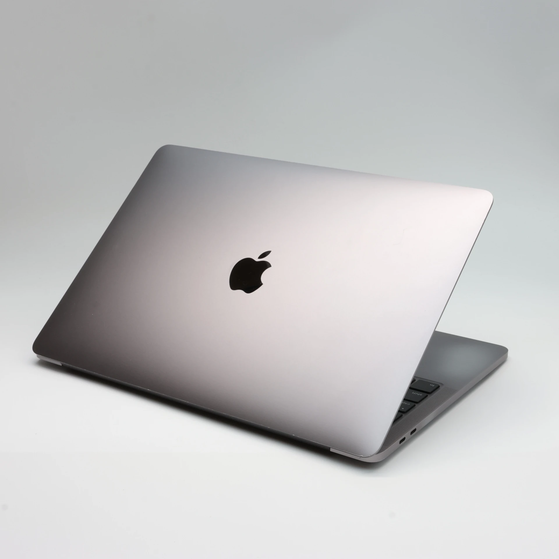 Apple MacBook Pro 13″ 2020 ENG, 512 GB, Space Gray, i7, 16 GB, SSD, "A"