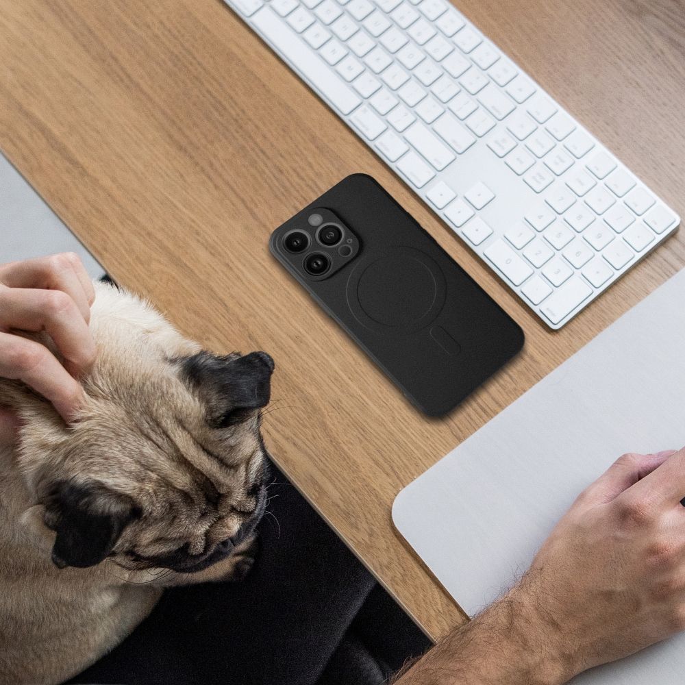 Apple iPhone 11 Silicone mag cover magsafe hátlap tok (Fekete)