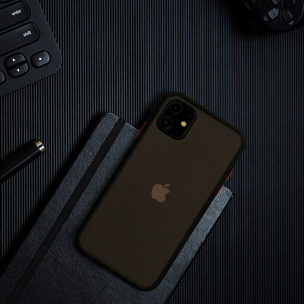 Apple iPhone 7 / iPhone 8 / iPhone SE 2020 / iPhone SE 2022 Vennus color button hátlap tok (Fekete)