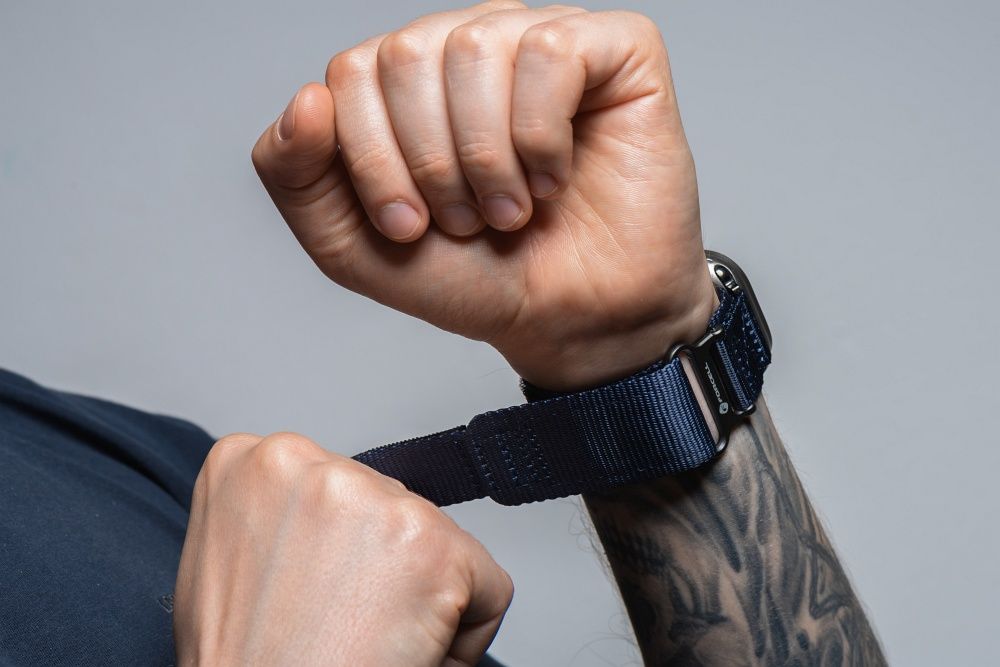 Forcell F-Design FA05 nylon tépőzáras szíj Apple Watch 38 / 40 / 41 mm (Kék)