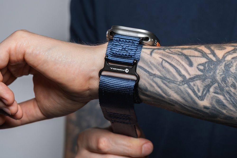 Forcell F-Design FA05 nylon tépőzáras szíj Apple Watch 42 / 44 / 45 / 49 mm (Kék)