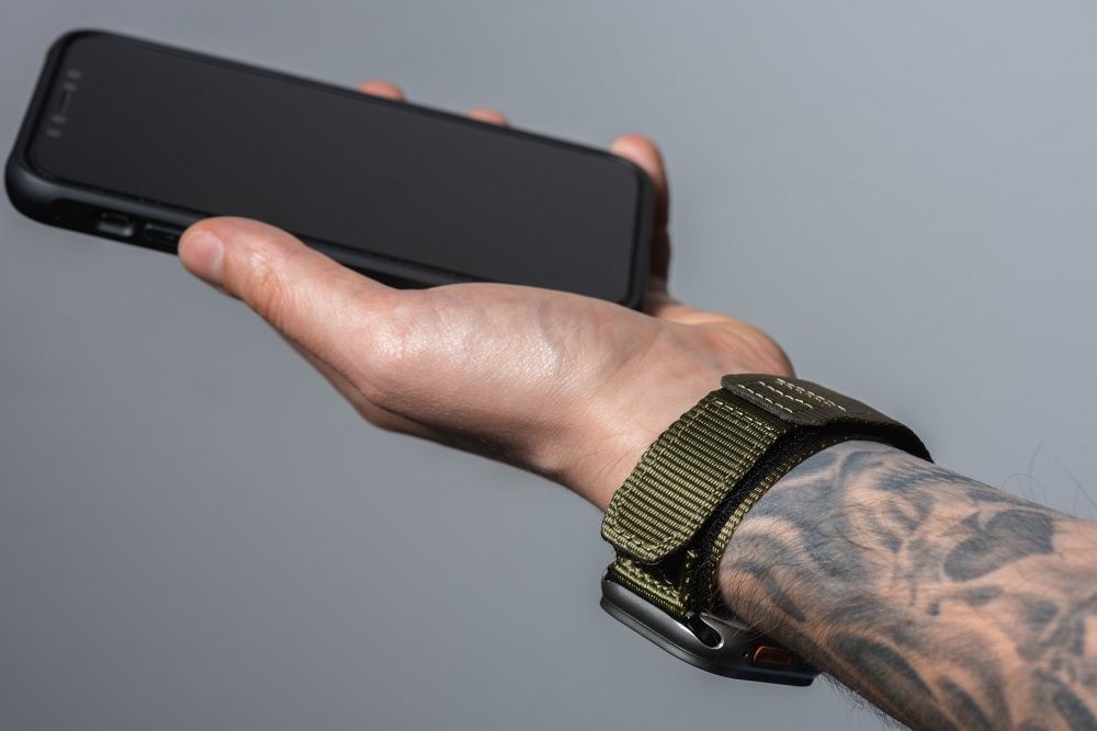 Forcell F-Design FA05 nylon tépőzáras szíj Apple Watch 42 / 44 / 45 / 49 mm (Zöld)