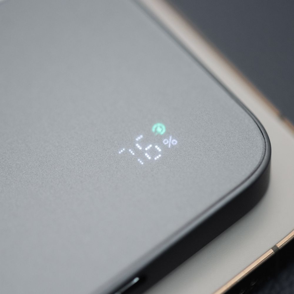 Forcell F-Energy SuperSlim F5K8 MagSafe power bank 15W 5000 mAh (Fekete)