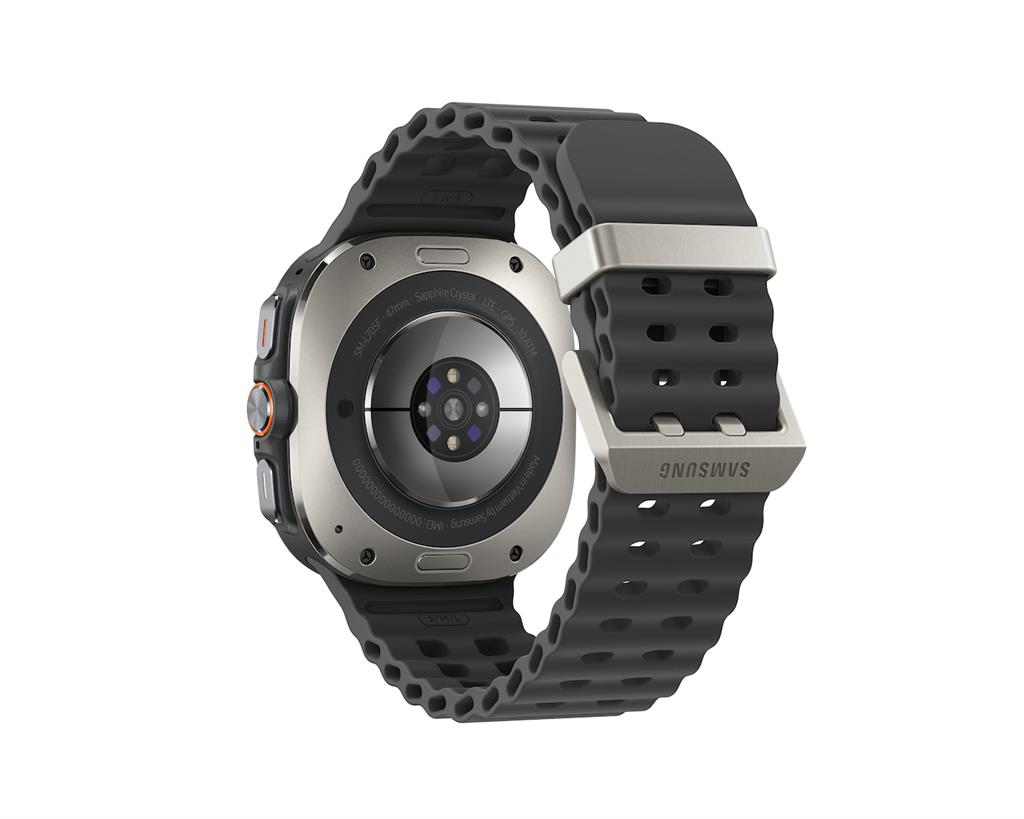 Samsung Galaxy Watch Ultra 2025 LTE 47 mm 64 GB (Titánezüst)