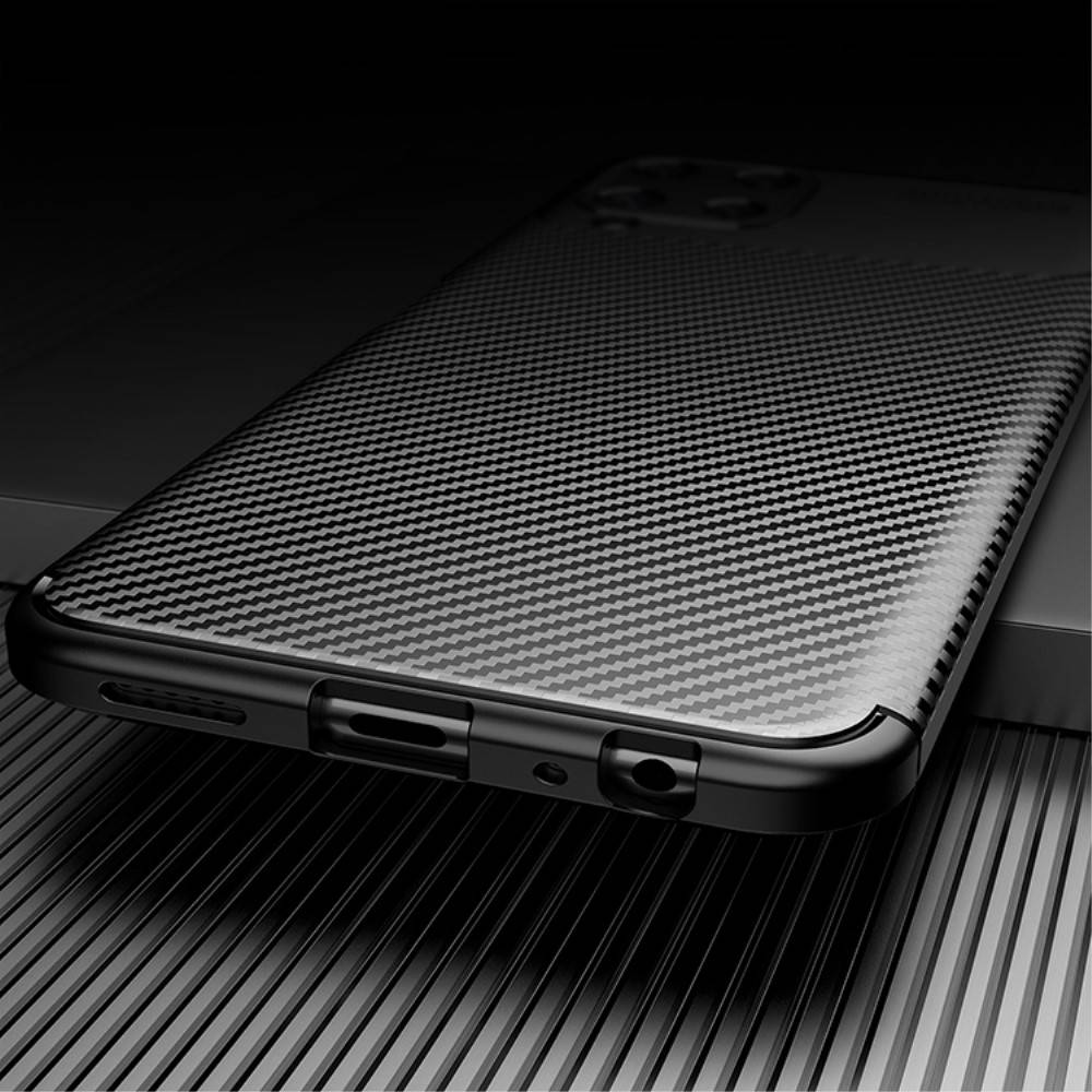 Xiaomi Mi 11 5G carbon fiber szilikon hátlap tok, (Fekete) 4