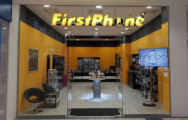 FirstPhone Nyíregyháza Pláza