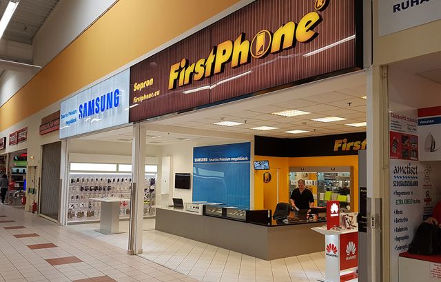 FirstPhone Sopron TESCO