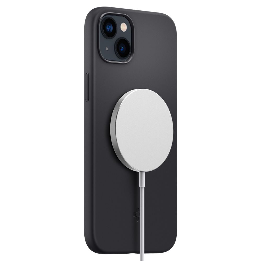 apple-iphone-14-61-spigen-fit-silicone-magsafe-hatlap-tok-fekete_2.jpg