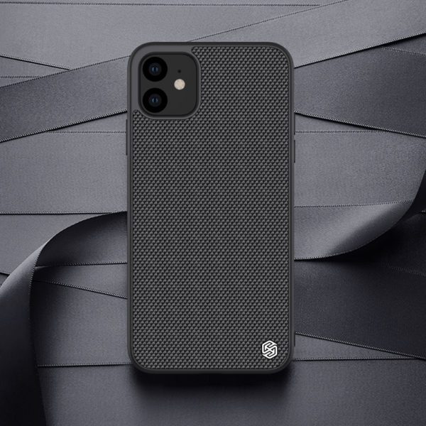 apple-iphone-11-nillkin-textured-hatlap-tok-fekete_4.jpg