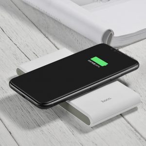 hoco-b32-power-bank-vezetek-nelkuli-toltes-8000-mah-21a-fekete_3.jpg