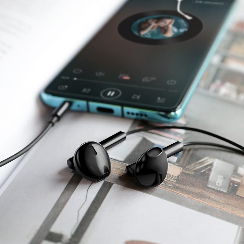 hoco-m64-headset-jack-35mm-mikrofonos-fekete_2.jpg