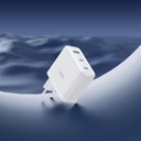 xo-ce35-gan-fali-tolto-100w-2x-usb-c-1x-usb-a-feher_4.jpg