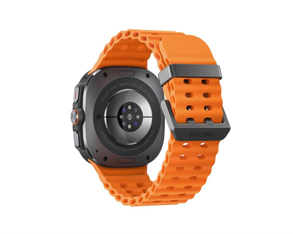 samsung-l705-watch-ultra-2025-okosora-47mm-lte-64gb-titanszurke_4.jpg