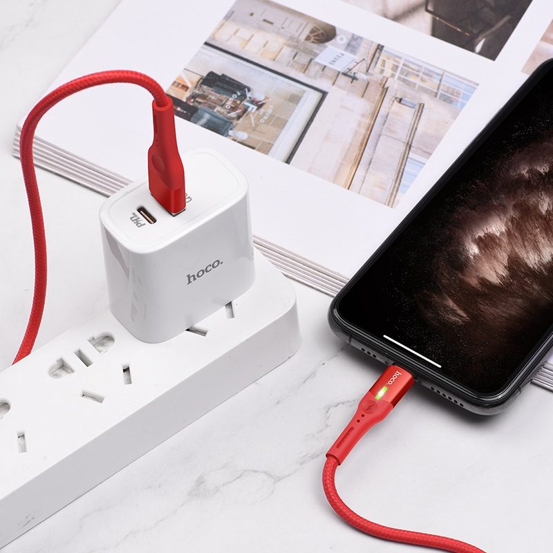 hoco-s24-lightning-kabel-24a-led-allapotjelzo-szovet-aluminium-csatlakozo-piros_3.jpg