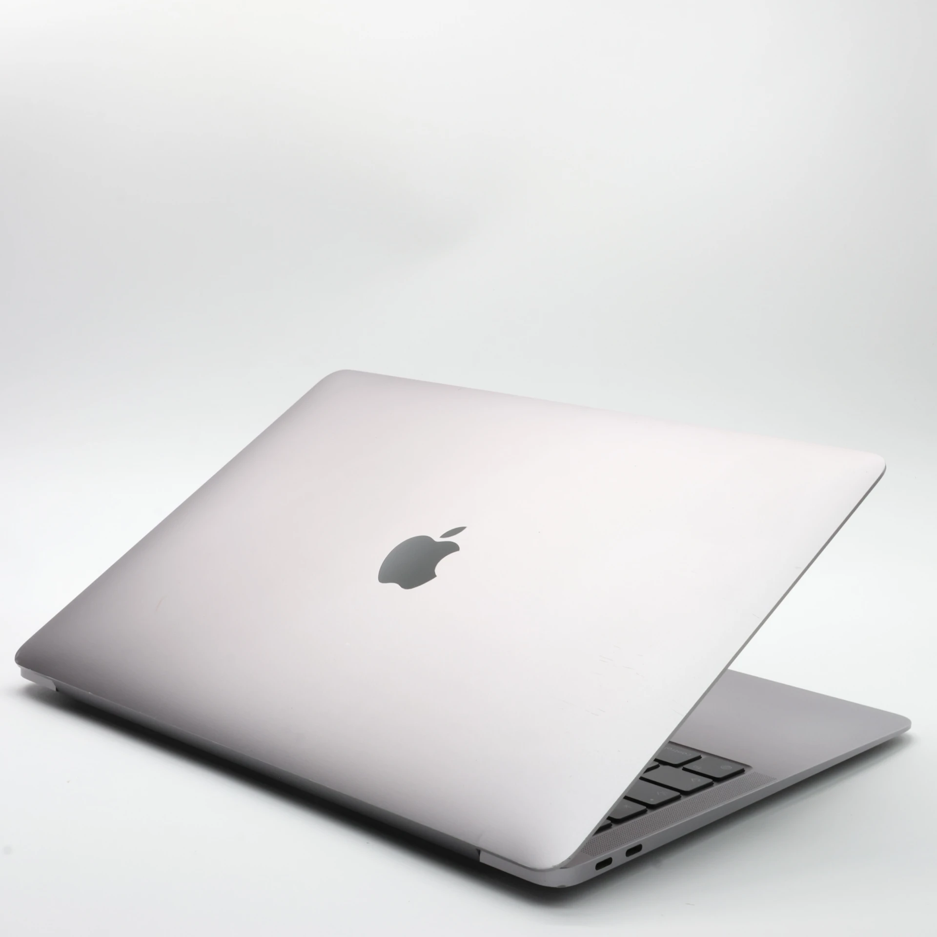 Apple MacBook Air 13″ 2020 EU, 512 GB, Space Gray, M1, 16 GB, SSD, "A" – 4. kép