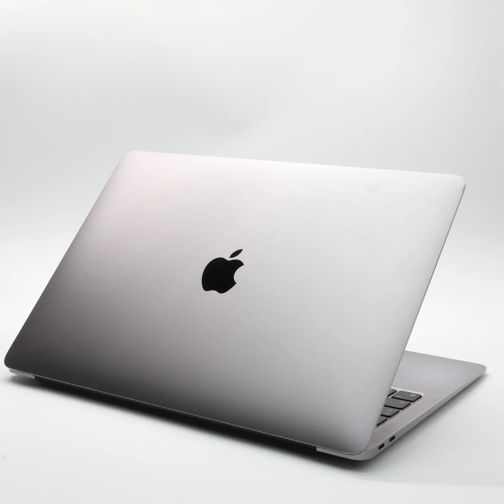 Apple MacBook Air 13″ 2020 HUN, 512 GB, Space Gray, M1, 8 GB, SSD, "B" – 4. kép