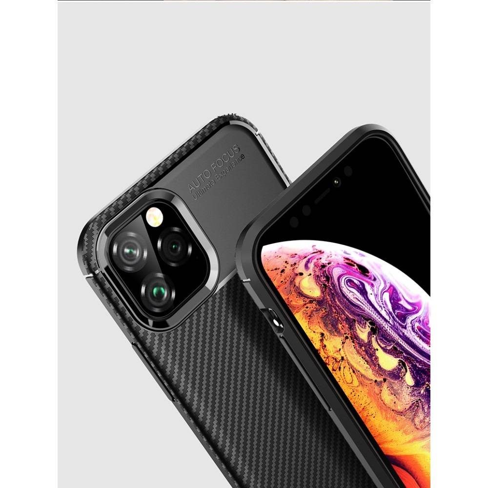 apple-iphone-11-61-carbon-fiber-szilikon-hatlap-tok-fekete_3.jpg