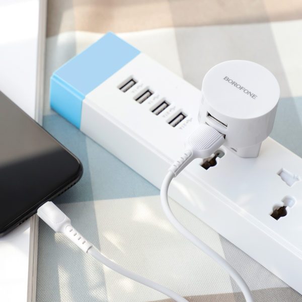 borofone-ba23a-halozati-tolto-2-usb-port-lightning-kabel-5v-24a-feher_3.jpg